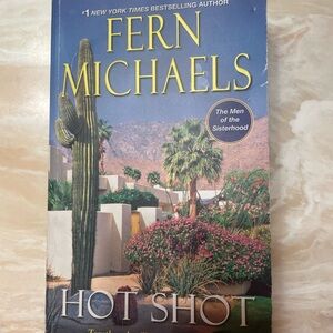 Fern Michaels 'Hot Shot' Paperback